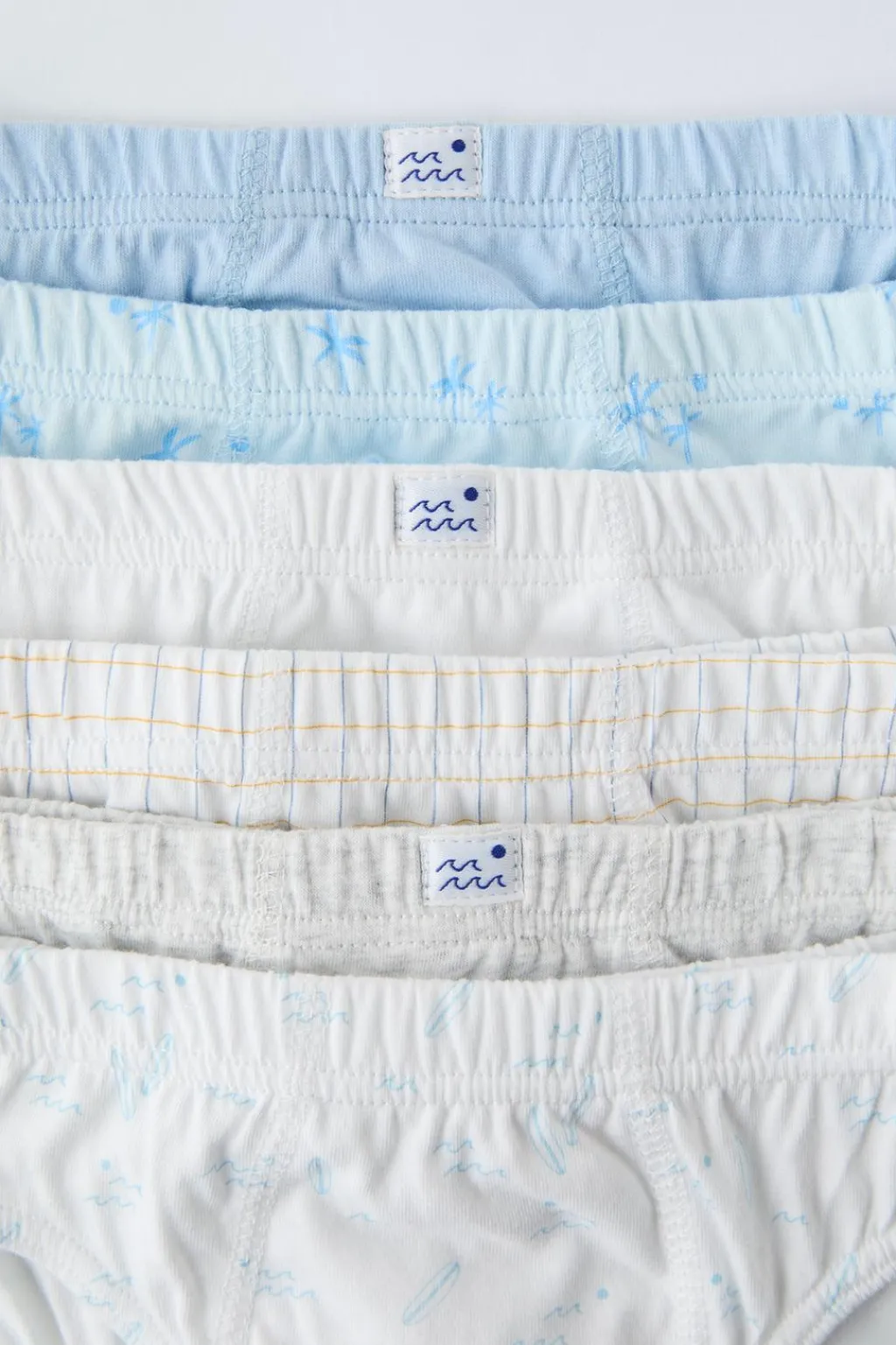 Niños ZARA 1½ - 6 Años·Ropa Interior / Calcetines|Accesorios / Zapatos / 0 - 14 Años<2-6 AÑOS/ PACK SEIS SLIPS PALMERAS