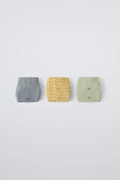 Niños ZARA 6 - 14 Años·Ropa Interior / Calcetines<6-14 AÑOS/ PACK TRES BÓXER RAYAS BOTONES