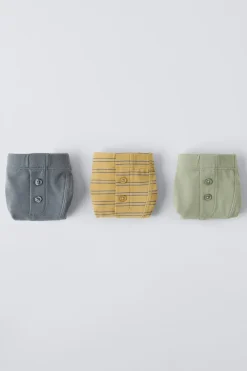 Niños ZARA 1½ - 6 Años·Ropa Interior / Calcetines|Accesorios / Zapatos / 0 - 14 Años<2-6 AÑOS/ PACK TRES BÓXER RAYAS BOTONES