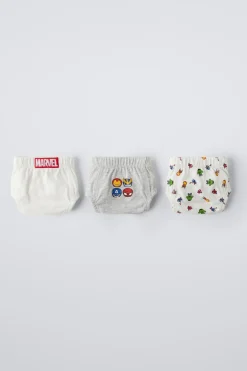 Niños ZARA 1½ - 6 Años·Licencias|1½ - 6 Años·Ropa Interior / Calcetines<2-6 AÑOS/ PACK TRES SLIPS AVENGERS © MARVEL