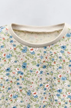 Niños ZARA 1½ - 6 Años·Pijamas<2-6 AÑOS/ PIJAMA FLORECITAS