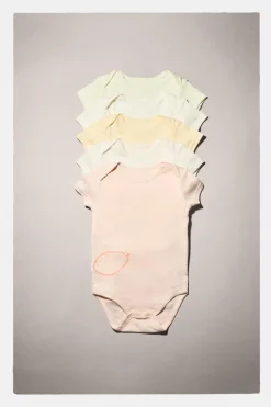 Niños ZARA 1½ - 6 Años·Ropa Interior / Calcetines|1½ - 6 Años·Ropa Interior / Calcetines<1 MESES - 3 AÑOS/ PACK CINCO BODIES FRUTITAS