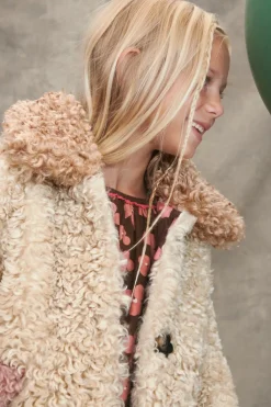 Niños ZARA 6 - 14 Años·Abrigos<ABRIGO BORREGUILLO BOTONES FLORES LIMITED EDITION