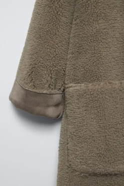 Niños ZARA 6 - 14 Años·Abrigos<ABRIGO BORREGUILLO DOBLE FAZ