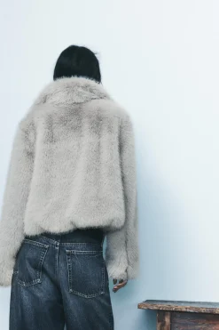 New ABRIGO CORTO EFECTO PELO Mujer Abrigos / Anoraks|Chaquetas / Cazadoras