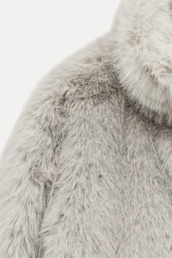 New ABRIGO CORTO EFECTO PELO Mujer Abrigos / Anoraks|Chaquetas / Cazadoras