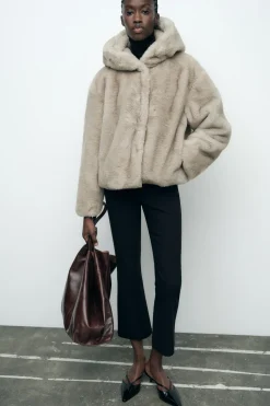 Discount ABRIGO CORTO EFECTO PELO Mujer Abrigos / Anoraks