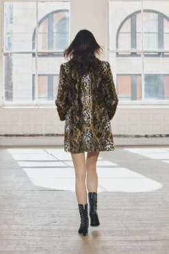 Discount ABRIGO EFECTO PELO ESTAMPADO ANIMAL ZW COLLECTION Mujer Abrigos / Anoraks