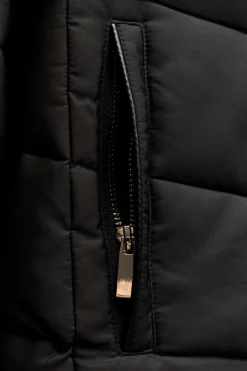 New ANORAK ACOLCHADO ENTALLADO WATER AND WIND PROTECTION Mujer Abrigos / Anoraks