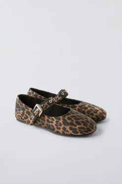 Niños ZARA 6 - 14 Años·Zapatos<BAILARINA ANIMAL PRINT