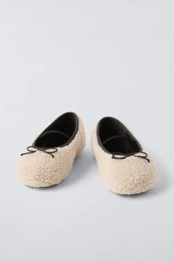 Niños ZARA 1½ - 6 Años·Zapatos<BAILARINA BORREGUILLO