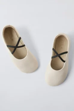 Niños ZARA 1½ - 6 Años·Zapatos<BAILARINA PIEL
