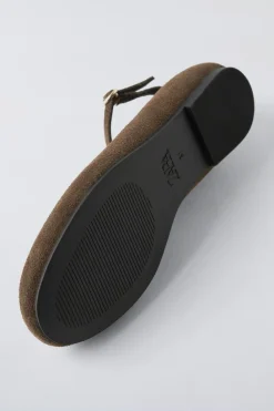 Niños ZARA 6 - 14 Años·Zapatos<BAILARINA PIEL