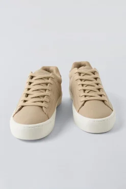 Niños ZARA 6 - 14 Años·Zapatos<BAMBA BÁSICA