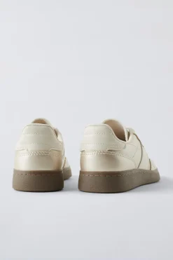 Niños ZARA 6 - 14 Años·Zapatos|6 - 14 Años·Zapatos<BAMBA METALIZADA