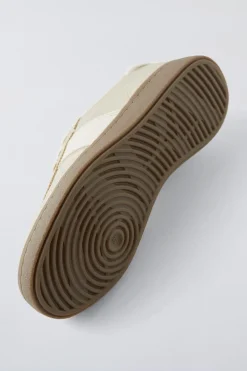 Niños ZARA 6 - 14 Años·Zapatos|6 - 14 Años·Zapatos<BAMBA METALIZADA