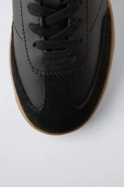 Niños ZARA 6 - 14 Años·Zapatos|6 - 14 Años·Zapatos<BAMBA PIEL RETRO