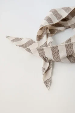 Niños ZARA 1½ - 6 Años·Accesorios|6 - 14 Años·Accesorios<BANDANA TRIANGULAR RAYAS
