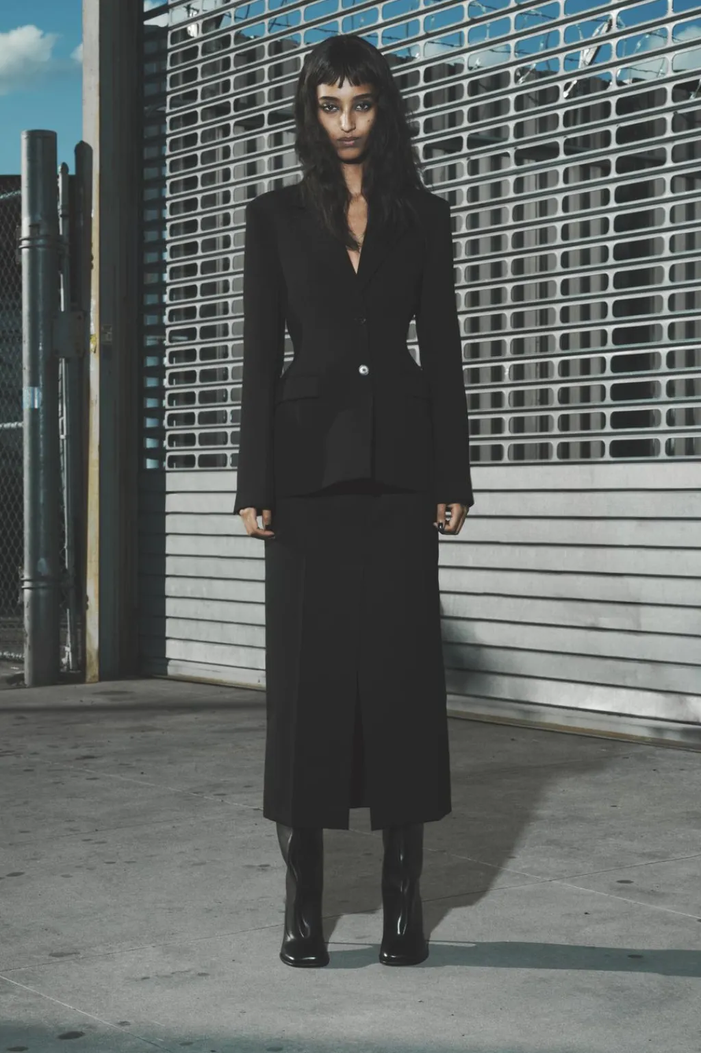 New BLAZER ENTALLADA HOMBRERAS ZW COLLECTION Mujer Blazers / Chalecos