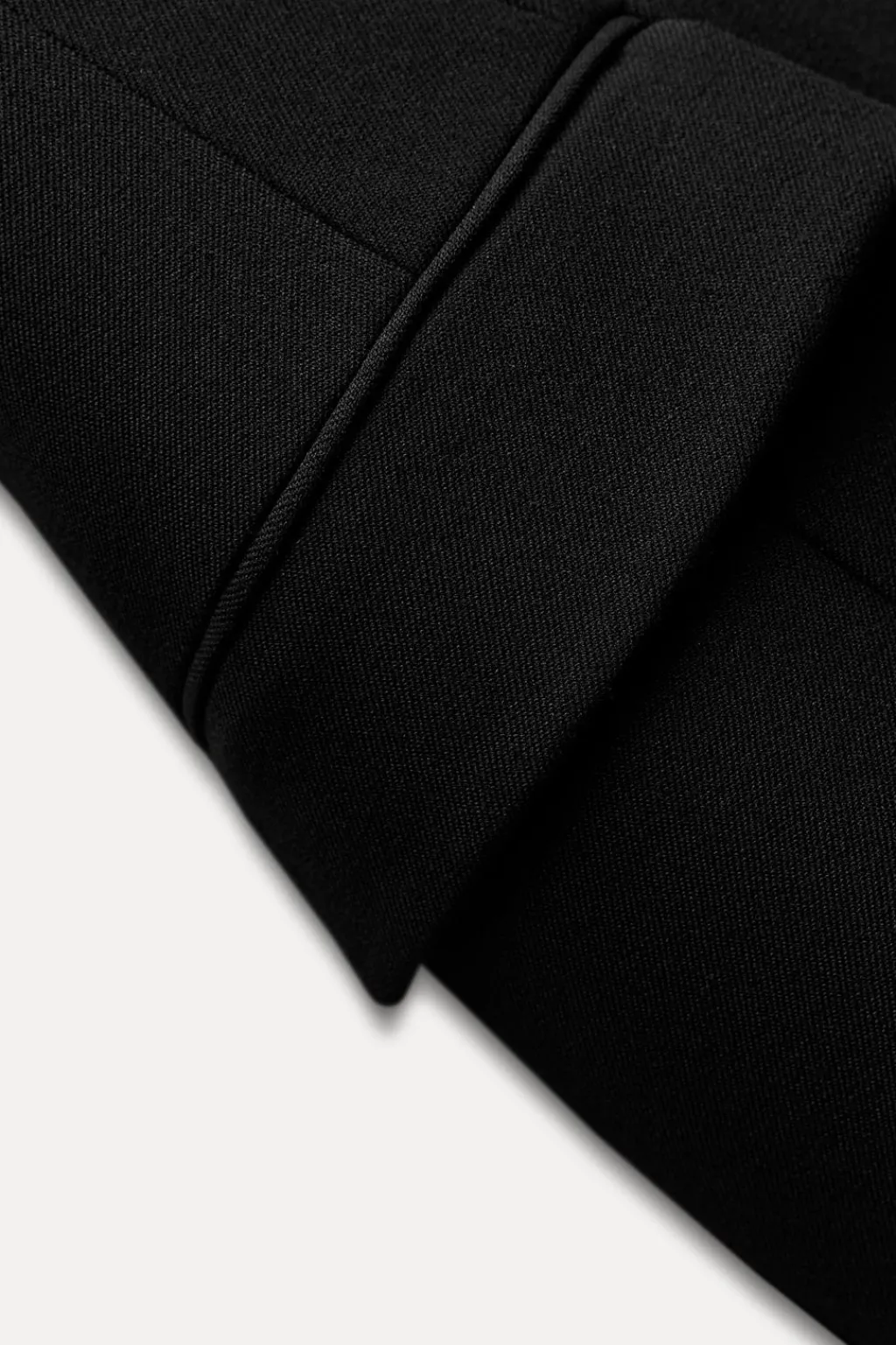 New BLAZER ENTALLADA HOMBRERAS ZW COLLECTION Mujer Blazers / Chalecos