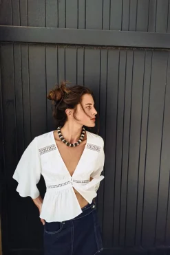 Best BLUSA CORTA ENTREDOSES Mujer Tops / Bodies|Camisas / Blusas