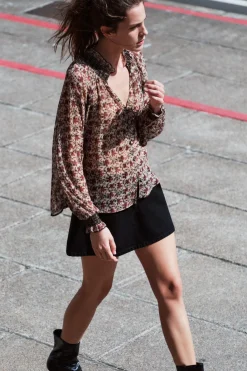 Sale BLUSA ESTAMPADA NIDO DE ABEJA Mujer Camisas / Blusas