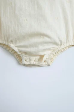 Niños ZARA 0 - 6 Meses·Bodies / Camisas<BODY BORDADOS