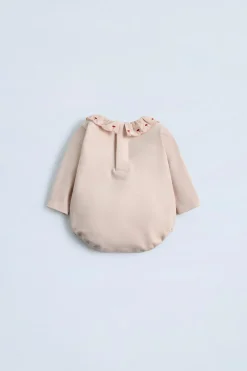 Niños ZARA 0 - 6 Meses·Bodies / Camisas<BODY CUELLO VOLANTE