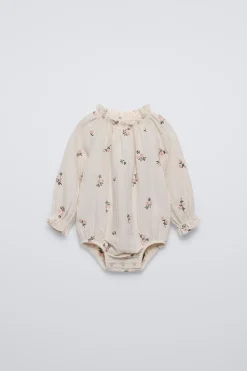 Niños ZARA 6 - 18 Meses·Bodies<BODY FLORES