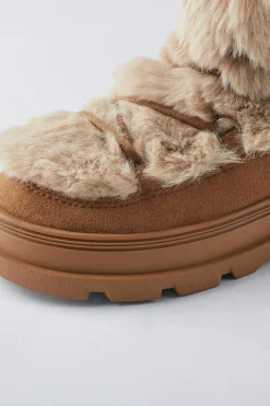 Niños ZARA 6 - 14 Años·Zapatos<BOTA ALTA PELO