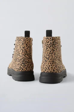 Niños ZARA 1½ - 6 Años·Zapatos<BOTA CORDONES ANIMAL PRINT