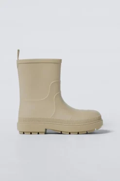 Niños ZARA 6 - 14 Años·Zapatos|6 - 14 Años·Zapatos<BOTA DE AGUA