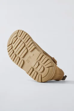 Niños ZARA 1½ - 6 Años·Zapatos|1½ - 6 Años·Zapatos<BOTA ELÁSTICO PIEL