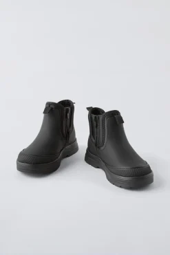 Niños ZARA 1½ - 6 Años·Zapatos|1½ - 6 Años·Zapatos<BOTA ENGOMADA