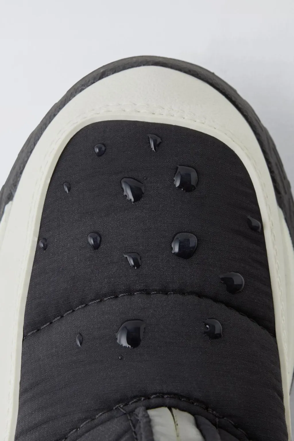 Niños ZARA 6 - 14 Años·Zapatos|6 - 14 Años·Zapatos<BOTA WATER REPELLENT