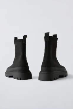 Niños ZARA 6 - 14 Años·Zapatos<BOTIN CALCETÍN