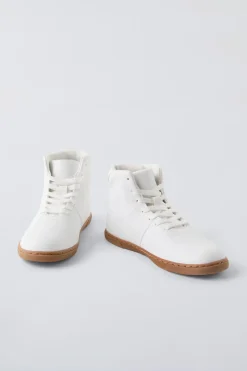 Niños ZARA 6 - 14 Años·Zapatos|6 - 14 Años·Deporte / Chándal<BOTIN DEPORTIVO BOXEADOR