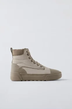 Niños ZARA 6 - 14 Años·Zapatos|6 - 14 Años·Zapatos<BOTÍN ACOLCHADO