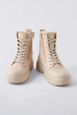 Niños ZARA 6 - 14 Años·Zapatos|6 - 14 Años·Zapatos<BOTÍN ACOLCHADO CORDONES