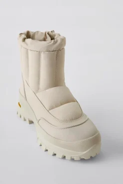 Niños ZARA 6 - 14 Años·Zapatos|6 - 14 Años·Zapatos<BOTÍN ACOLCHADO WATER REPELLENT VIBRAM®