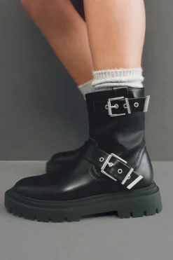 Niños ZARA 6 - 14 Años·Zapatos<BOTÍN CASUAL HEBILLAS