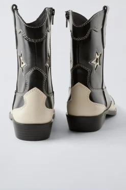 Niños ZARA 6 - 14 Años·Zapatos<BOTÍN COWBOY ESTRELLAS