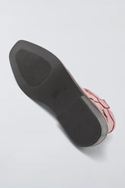 Niños ZARA 6 - 14 Años·Zapatos<BOTÍN COWBOY ESTRELLAS MONOCOLOR