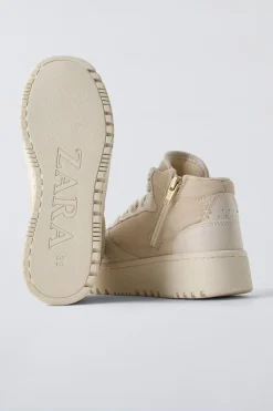 Niños ZARA 6 - 14 Años·Zapatos<BOTÍN DEPORTIVO ACOLCHADO