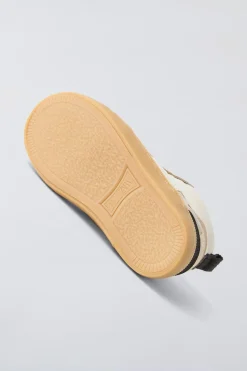 Niños ZARA 1½ - 6 Años·Zapatos|1½ - 6 Años·Zapatos<BOTÍN DEPORTIVO CLÁSICO