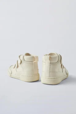 Niños ZARA 1½ - 6 Años·Zapatos|1½ - 6 Años·Zapatos<BOTÍN DEPORTIVO TIRAS