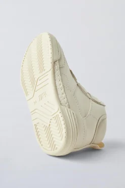 Niños ZARA 1½ - 6 Años·Zapatos|1½ - 6 Años·Zapatos<BOTÍN DEPORTIVO TIRAS