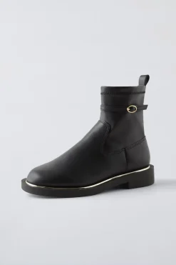 Niños ZARA 6 - 14 Años·Zapatos<BOTÍN DETALLE METÁLICO