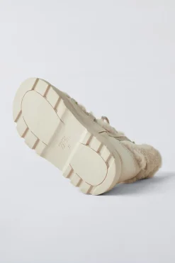 Niños ZARA 6 - 14 Años·Zapatos<BOTÍN PELO CONTRASTE