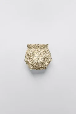 Niños ZARA 6 - 18 Meses·Braguitas / Bermudas<BRAGUITAS GOMAS FLORES